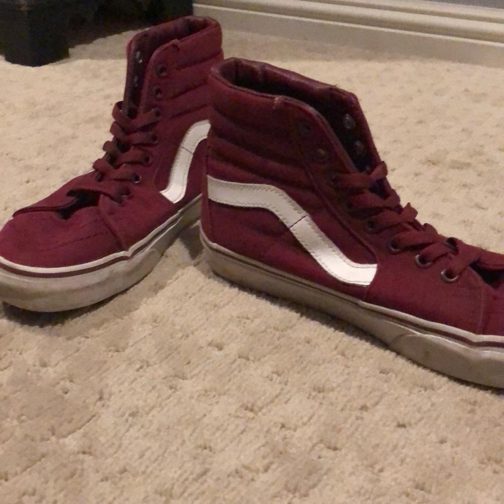maroon Vans if the Wall high tops